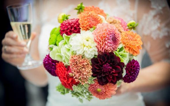 Hochzeitsfotograf Düsseldorf – Emotionale Hochzeitsmomente für die Ewigkeit festhalten